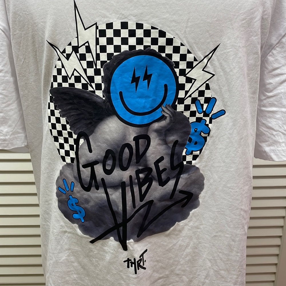 THRT Good Vibes Money Dollar Sign Angel Smily Face Shirt Size Large